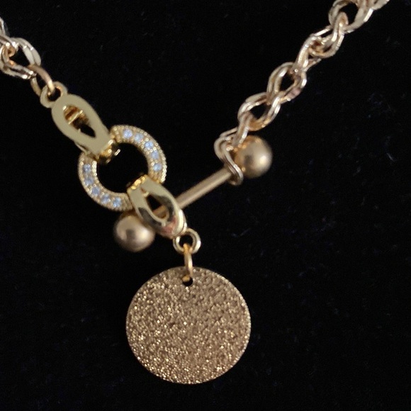 Gold layering necklace - Picture 2 of 2